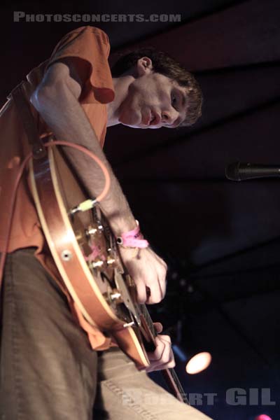 DEERHUNTER - 2009-05-26 - PARIS - Nouveau Casino - Bradford Cox
